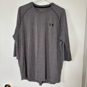 🎉4/30$🎉 Under Armour Grey Performance Shirt - Size L